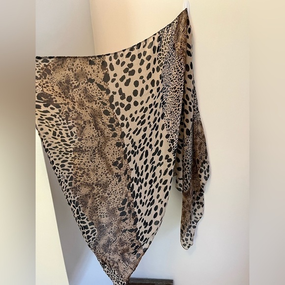 Silky Scarf Animal Block Print Tan Brown Print 62” Long x 28” wide - Picture 3 of 8